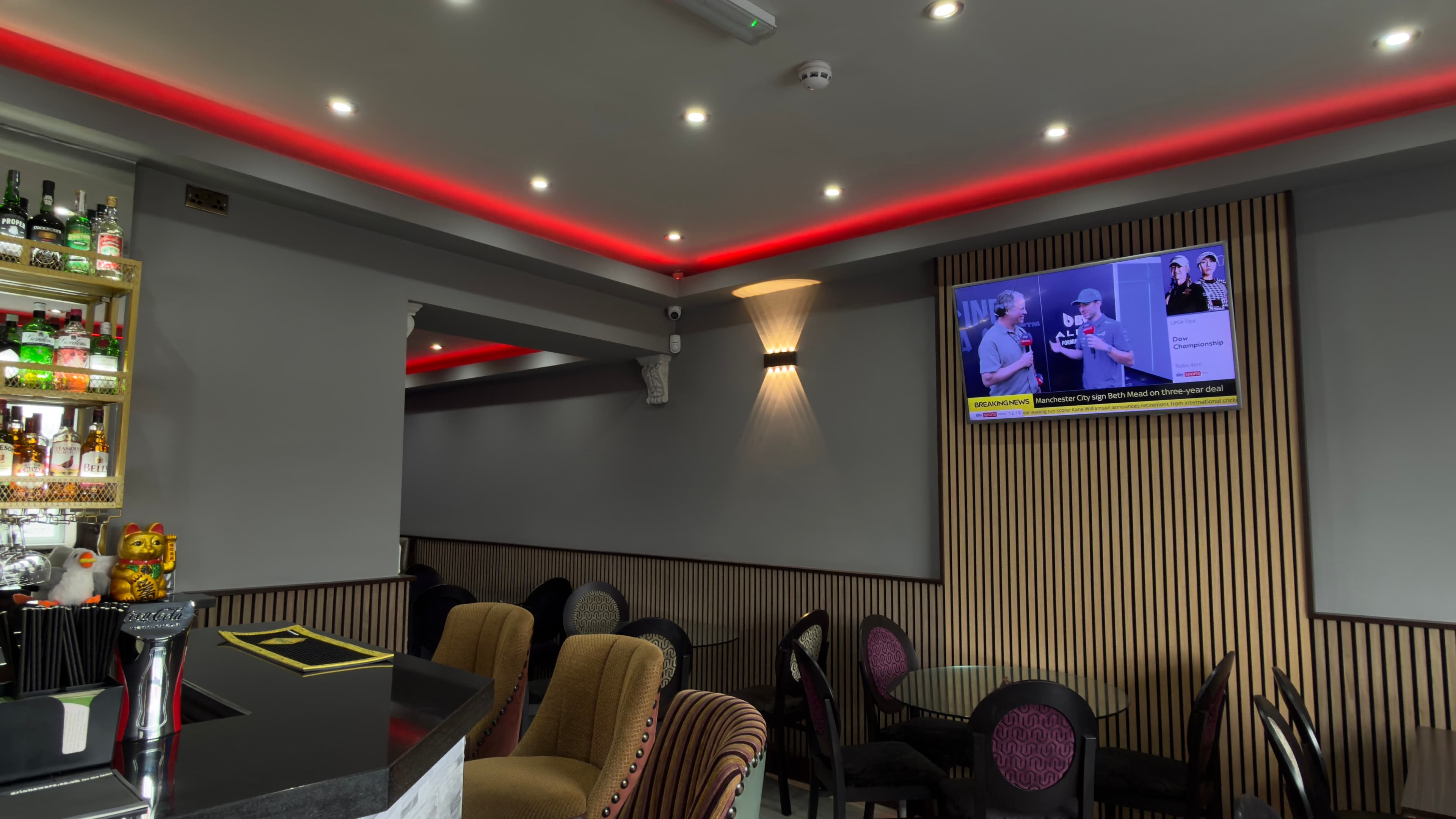 Contemporary interiors with a warm, welcoming feel